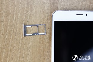 千元档热机新选择 魅蓝metal vs 一加X 