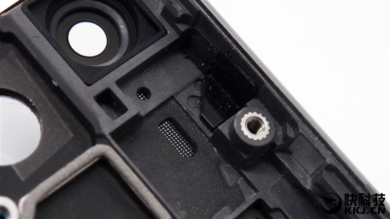 1999买骁龙820 小米5真机拆解 值！