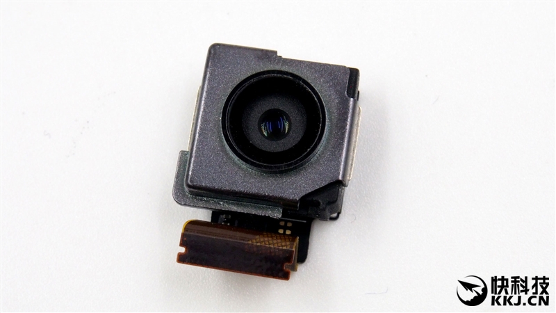 1999买骁龙820 小米5真机拆解 值！