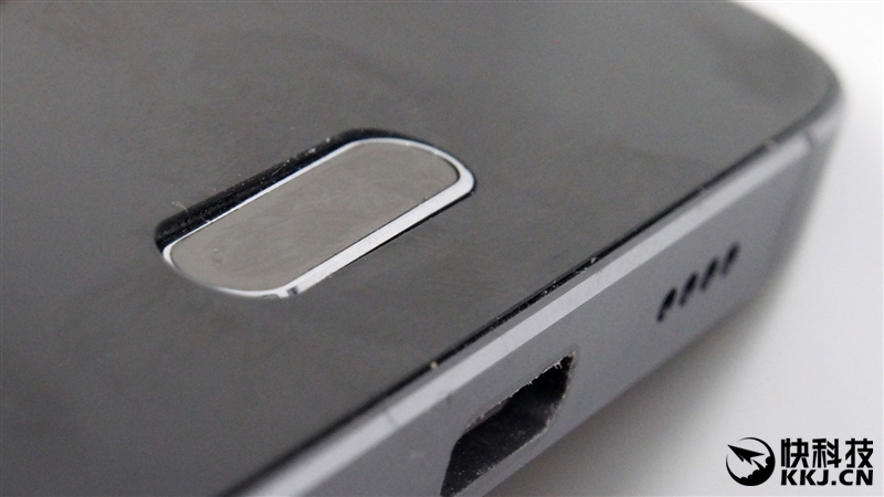 1999买骁龙820 小米5真机拆解 值！