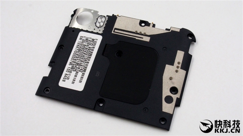 1999买骁龙820 小米5真机拆解 值！