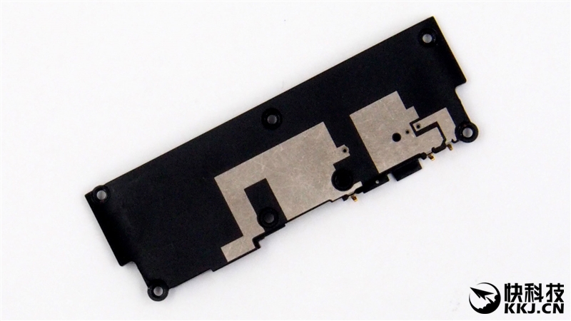 1999买骁龙820 小米5真机拆解 值！