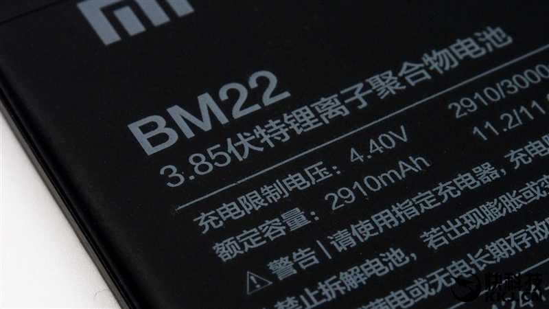 1999买骁龙820 小米5真机拆解 值！