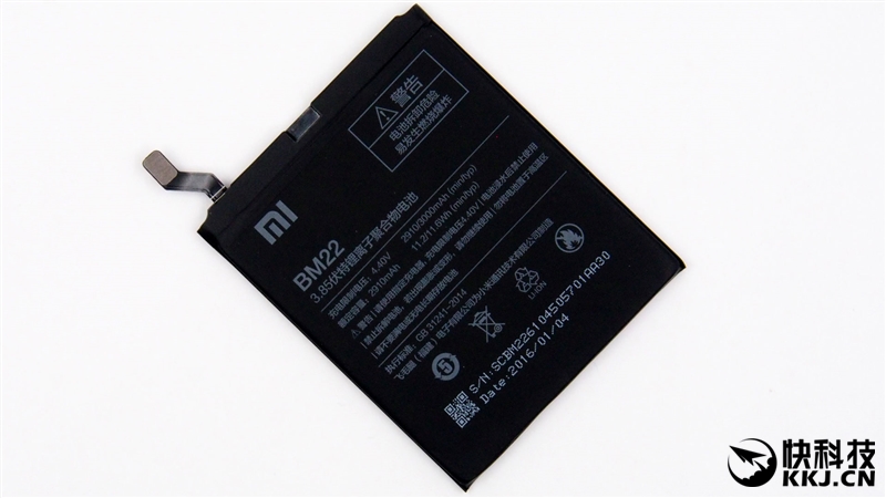 1999买骁龙820 小米5真机拆解 值！