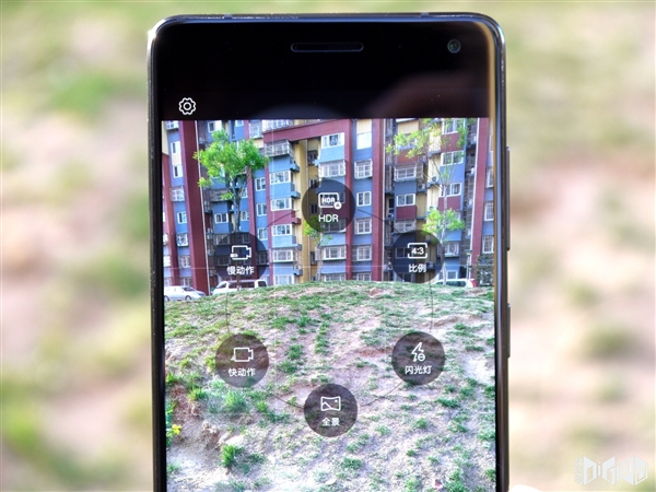 最窄黑边+真3D玻璃：联想ZUK Z2 Pro真机高清图赏
