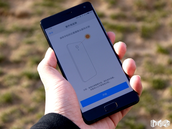 最窄黑边+真3D玻璃：联想ZUK Z2 Pro真机高清图赏