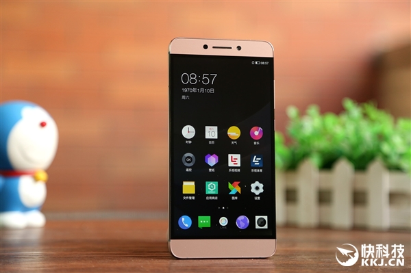 现货100万！乐视超级手机2代开卖：干掉3.5mm耳机孔