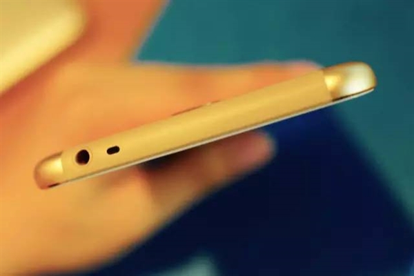 格力手机2代图赏：3300元骁龙820全能旗舰