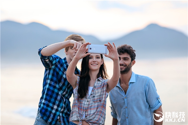 手感真TM爽！一加3真机高清图赏：最强国产骁龙820旗舰