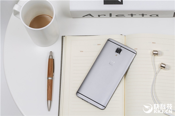 手感真TM爽！一加3真机高清图赏：最强国产骁龙820旗舰