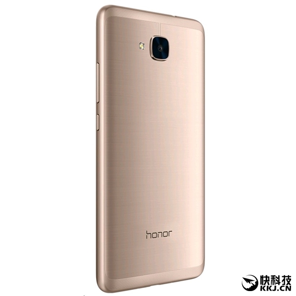 华为荣耀畅玩5C登陆欧洲：涨价50％ 砍去指纹识别