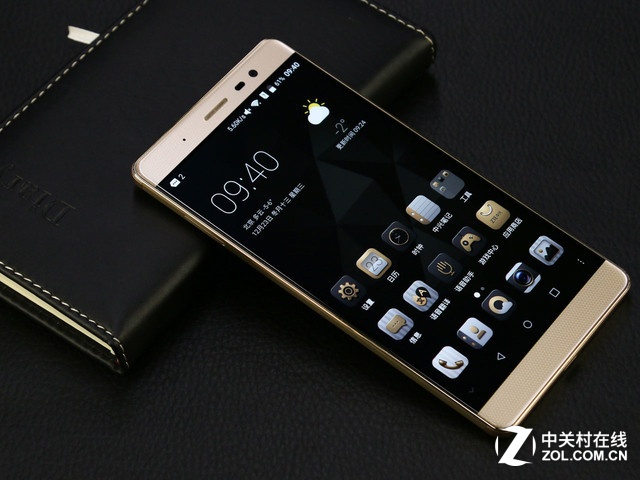 大屏+长续航 欧战观赛持久才是王道 