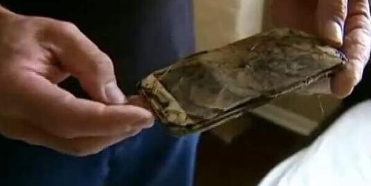 国产机口袋自燃烧伤用户！夏季如何避免类似悲剧？