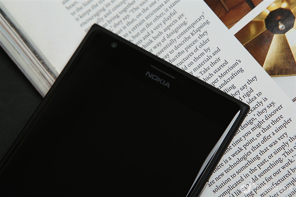 借尸还魂？AT&T开卖Lumia 1520 系统是它！