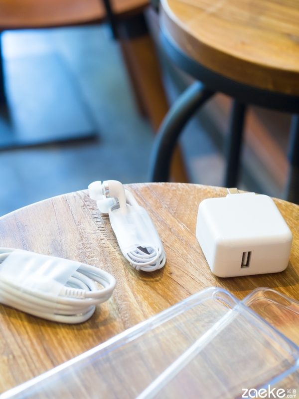 2498元 vivo X7真机图赏！颜值赞