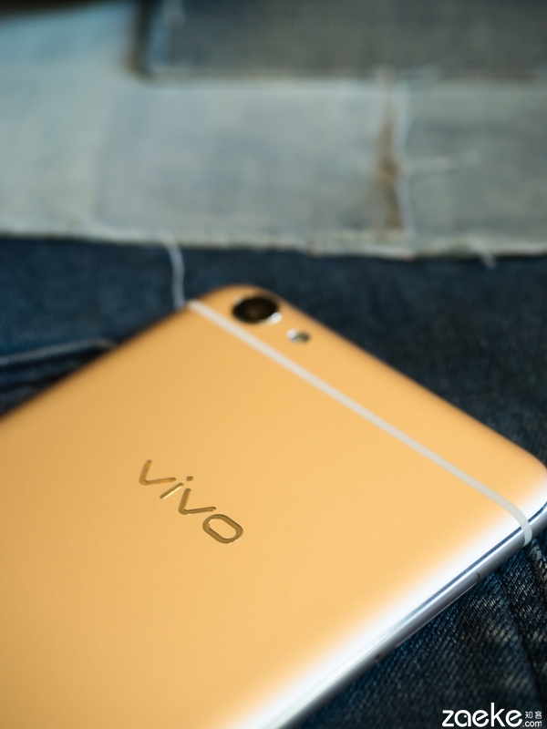 2498元 vivo X7真机图赏！颜值赞