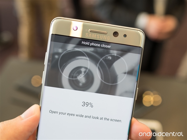 完爆iPhone 7！三星Note 7真机高清图：蓝色已中毒