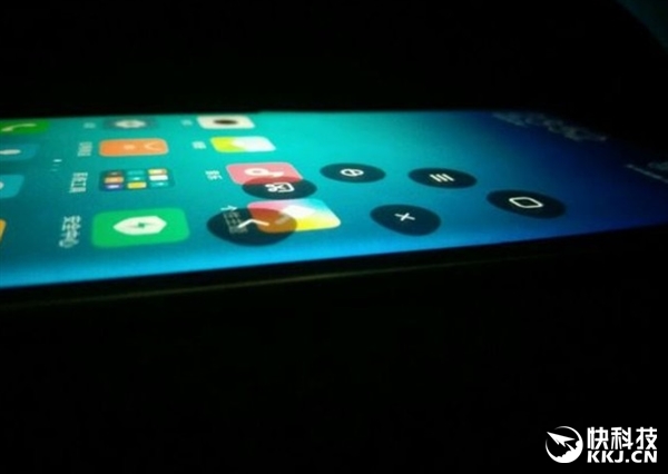 这就是小米Note 2真机？双曲面屏太抢眼