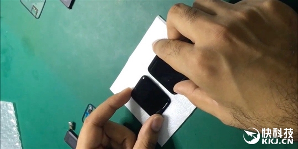 新Apple Watch组件深圳流出：共两款、依然方形表盘