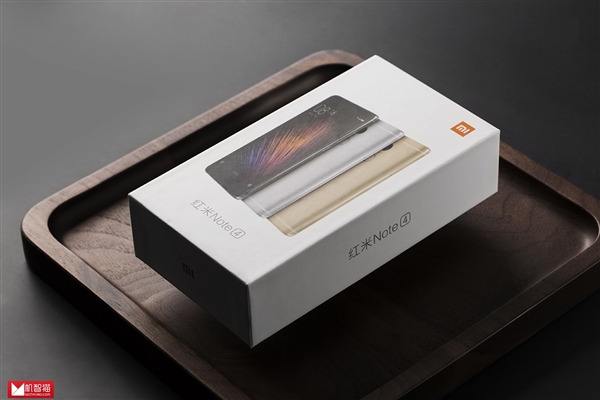 雷军评价红米Note 4：如此精致卖899元 简直无法相信！