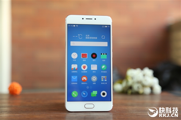 玫瑰金版魅族MX6图赏：有一丝淡雅