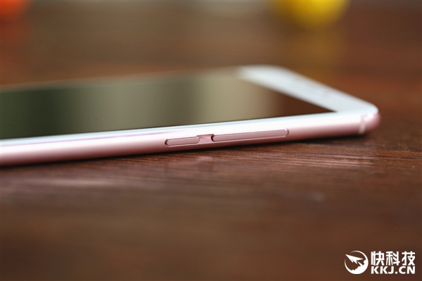 玫瑰金版魅族MX6图赏：有一丝淡雅