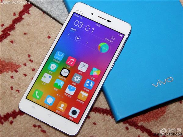 快要突破4mm 手机越做越薄内部秘密是这！