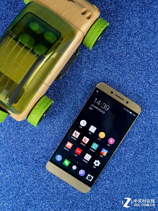 国庆换机小高潮 这几款手机入手定不亏 