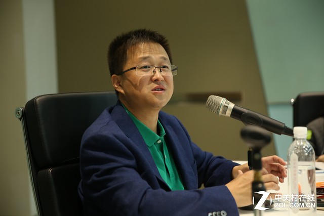 祝芳浩:大电池≠爆炸 360手机不允许发生 