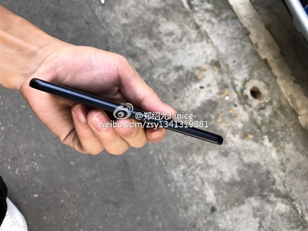 惊艳 小米5C真机曝光！史上最漂亮