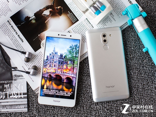 10月新机大集合：配置高 颜值高 还便宜 