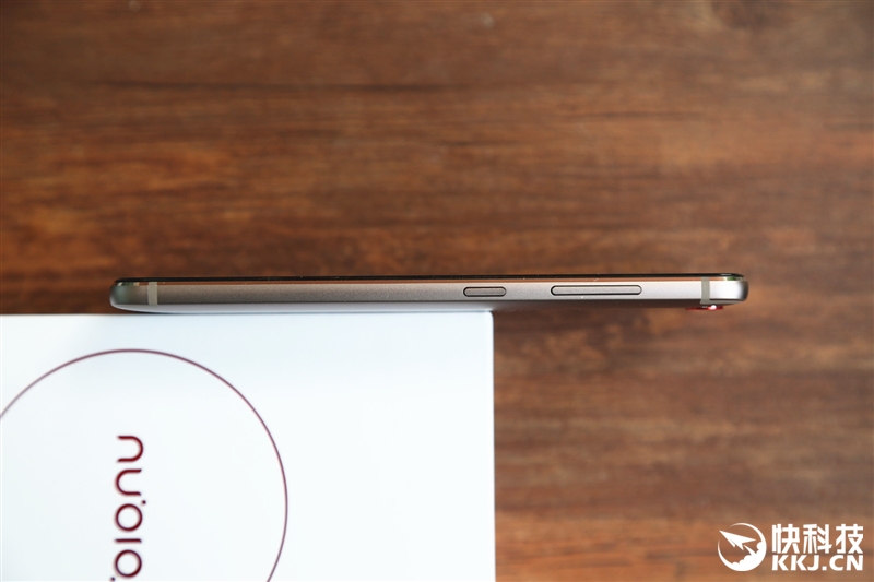 1499元！nubia小屏幕强机miniS评测：拍照彪悍