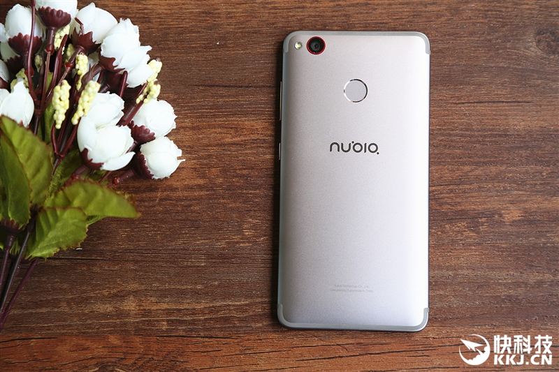 1499元！nubia小屏幕强机miniS评测：拍照彪悍
