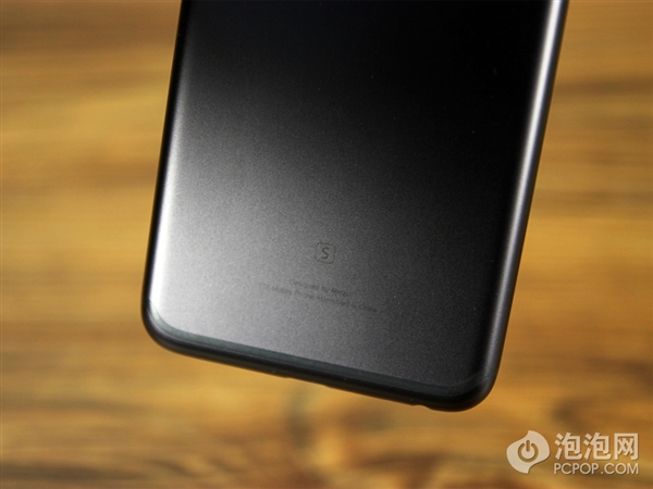 魅族PRO 6s真机图赏：电池/相机大升级