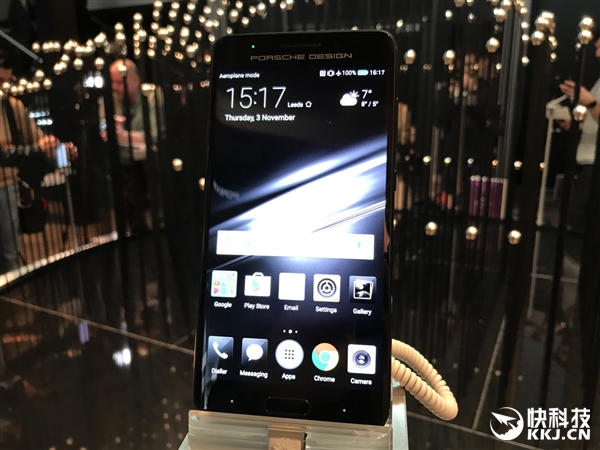 国内独家！华为Mate 9保时捷版现场图赏：2K曲屏