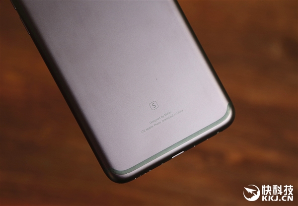 魅族PRO 6s开箱图赏：半年打磨的旗舰