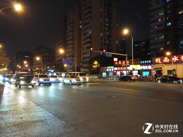 中兴天机7 MAX评测:随时看到好(3D)电影 