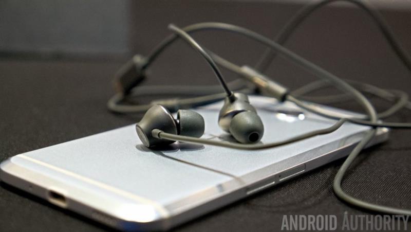 天价骁龙810！HTC Bolt上手体验