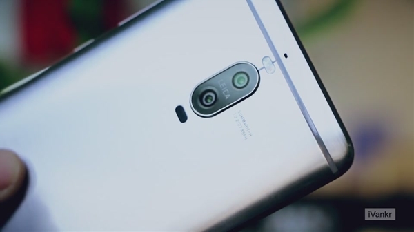 双曲面＋前置指纹！华为Mate 9 Pro开箱视频