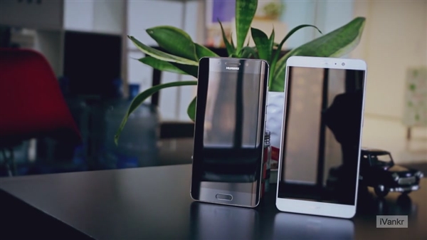 双曲面＋前置指纹！华为Mate 9 Pro开箱视频