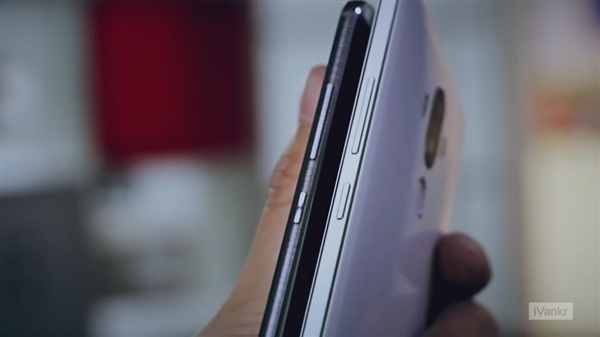 双曲面＋前置指纹！华为Mate 9 Pro开箱视频