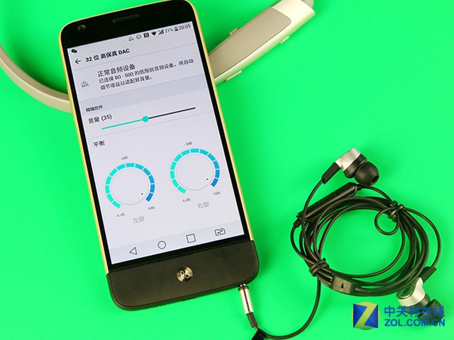 暗夜深空极致配色 8大设计独一手机推荐 