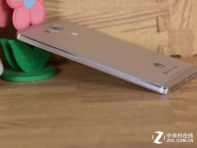 爆款直降价 华为天猫手机馆狂送好礼 