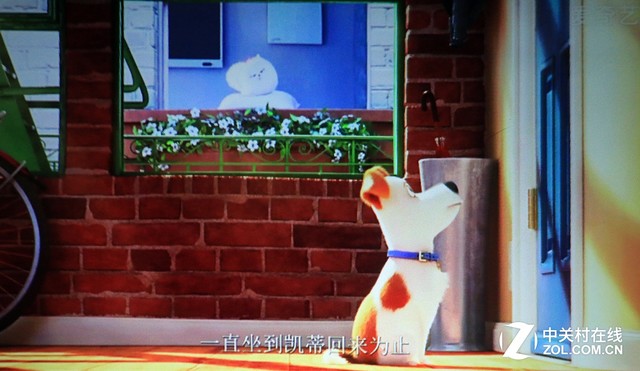 Moto Z投影模块体验：或可轻办公浅娱乐 