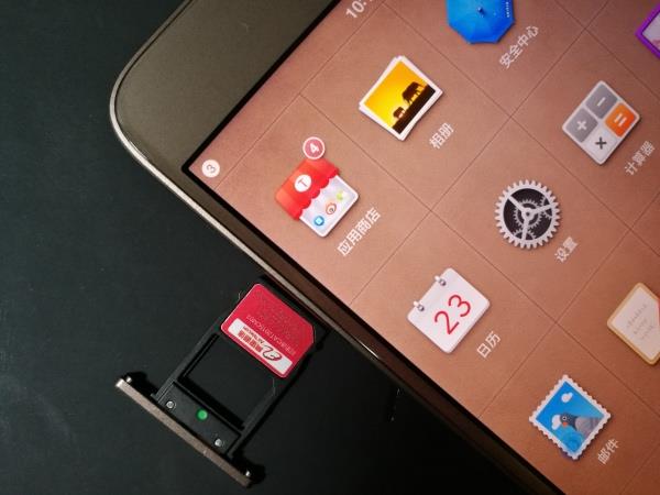 锤子M1L评测：有颜值 更有“肌肉”