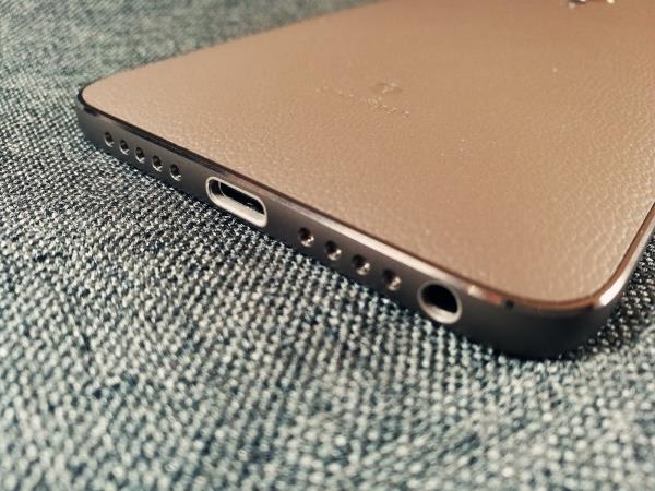 锤子M1L评测：有颜值 更有“肌肉”