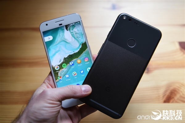 安卓标杆机Pixel耀斑门爆发：谷歌挖坑还不管