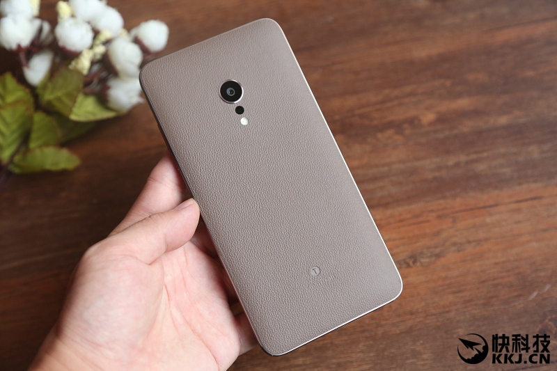 锤子涅槃之作 Smartisan M1L手机评测