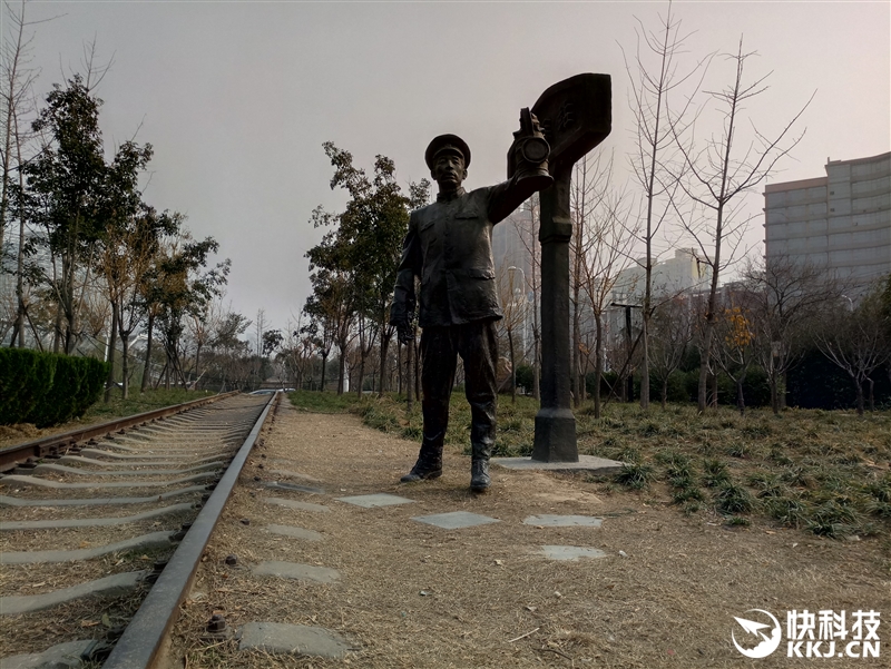 联发科Helio P20全球首发 魅蓝X手机评测