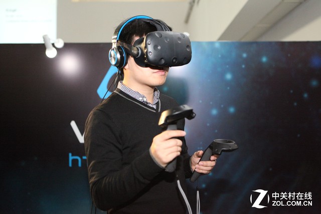 惊艳过后是升华 HTC Vive Pre试戴体验 